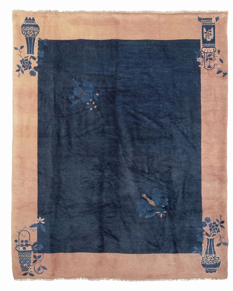 A Beijng rug, China early 20th century. Good condition  - Auction Fine Carpets - Cambi Casa d'Aste