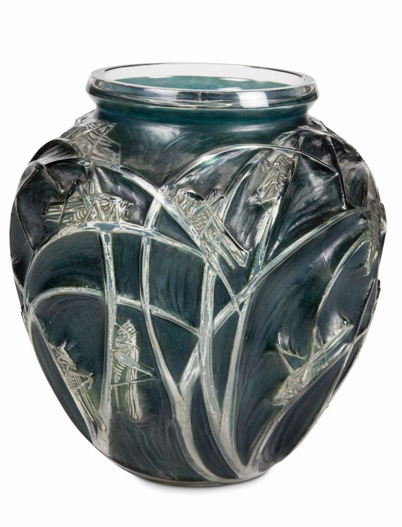 René Lalique (1860-1945), Francia Vaso “Sauterelles”, modello creato nel 1913  - Asta Arti Decorative del XX secolo - Cambi Casa d'Aste