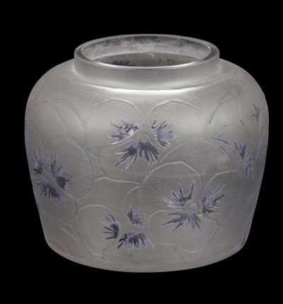 René Lalique (1860-1945), Franciavaso “pensées”, Modello Creato nel 1920