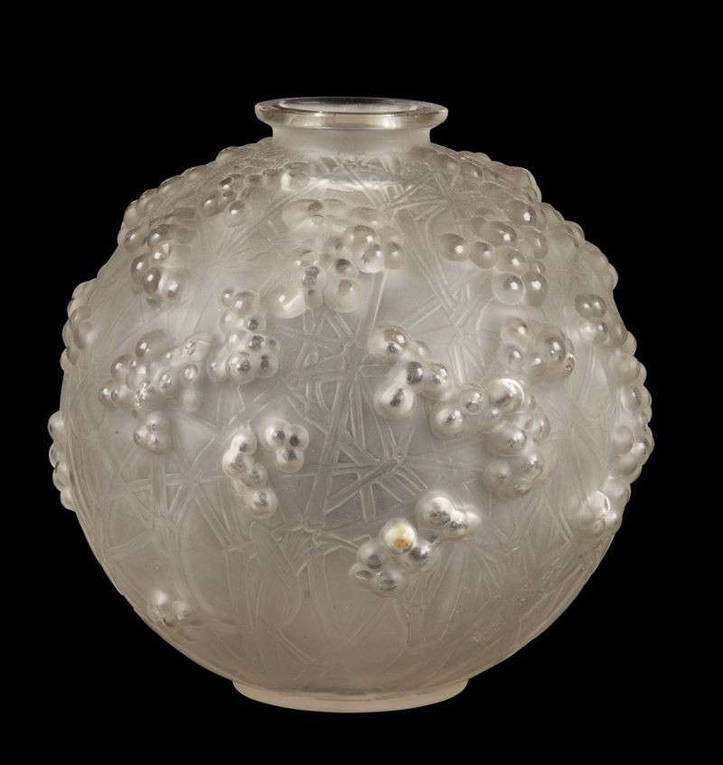 René Lalique (1860-1945), Francia Vaso “Druide”, modello creato nel 1924  - Asta Arti Decorative del XX secolo - Cambi Casa d'Aste