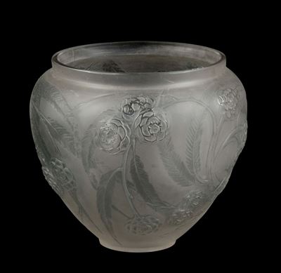 René Lalique (1860-1945), Franciavaso “néfliers”, Modello Creato nel 1923