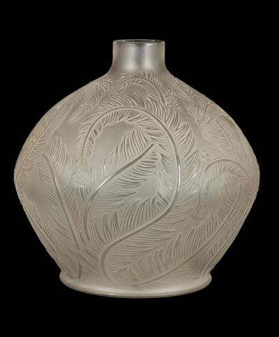 René Lalique (1860-1945), Franciavaso “plumes”, Modello Creato nel 1920