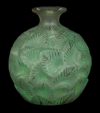 René Lalique (1860-1945), Franciavaso “ormeaux”, Modello Creato nel 1926
