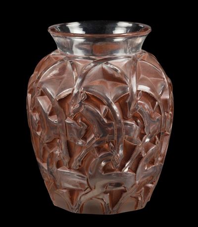 René Lalique (1860-1945), Franciavaso “chamois”, Modello Creato nel 1931