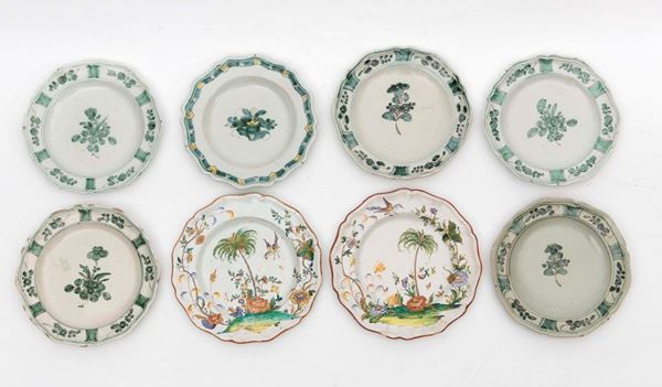 Eight maiolica dishes, 18th century