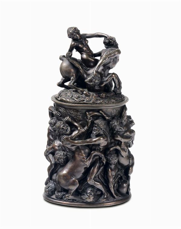 Vaso con coperchio in bronzo con figure e cavalli a rilievo, Francia XIX secolo