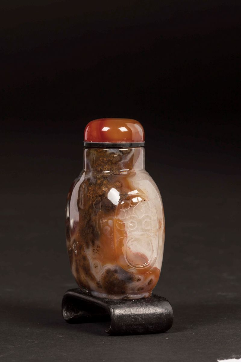 Due Snuff Bottles in Agata Muschiata, Cina, XX Secolo