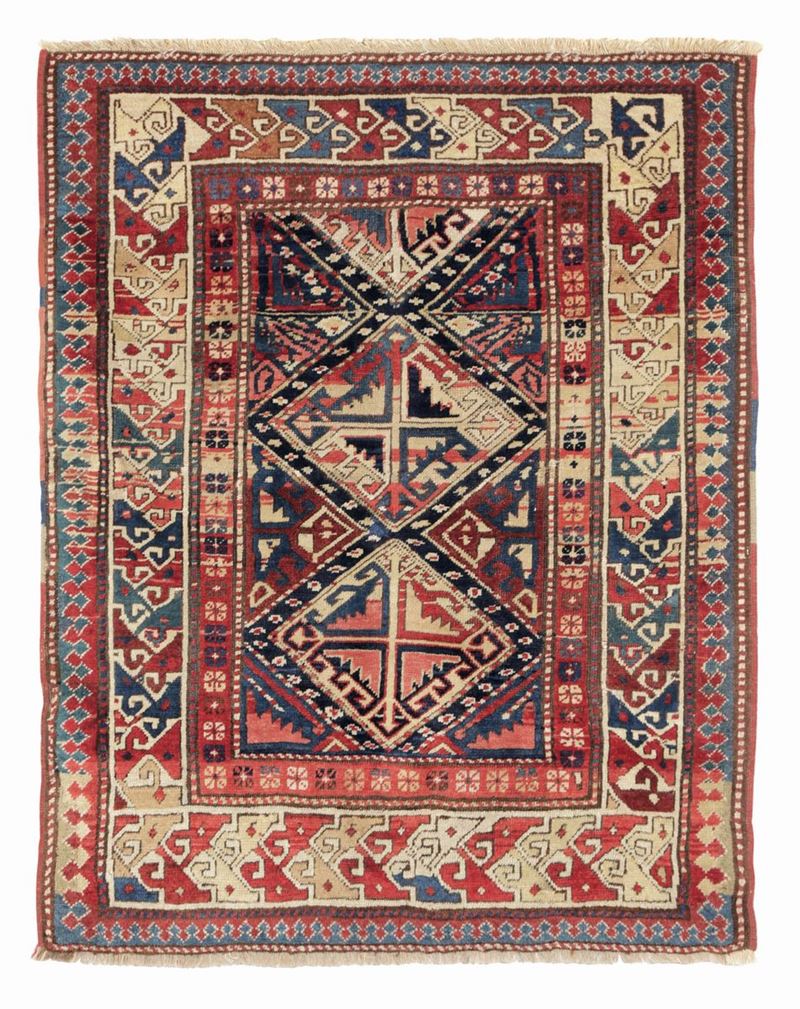 A Shirvan rug, east Caucasus, late 19th - early 20th century. The sides are redone  - Auction Fine Carpets - Cambi Casa d'Aste