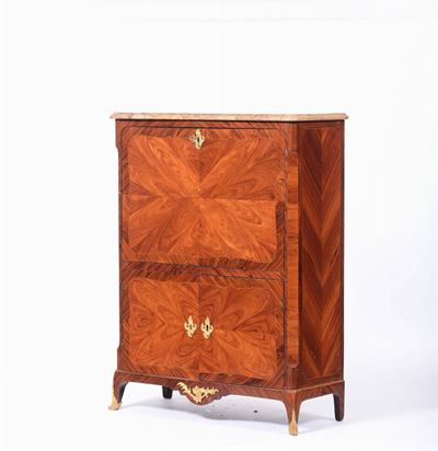 Secretaire Luigi XV Impiallacciato in Bois De Rose a Papillon, XVIII Secolo