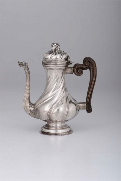 Caffettiera in Argento Sbalzato, Fuso e Cesellato, Genova, XX Secolo