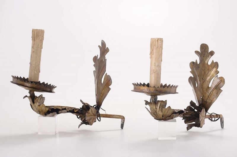 Coppia di bracci di ventoline dorati, XVIII secolo  - Asta Antiquariato - II - Cambi Casa d'Aste