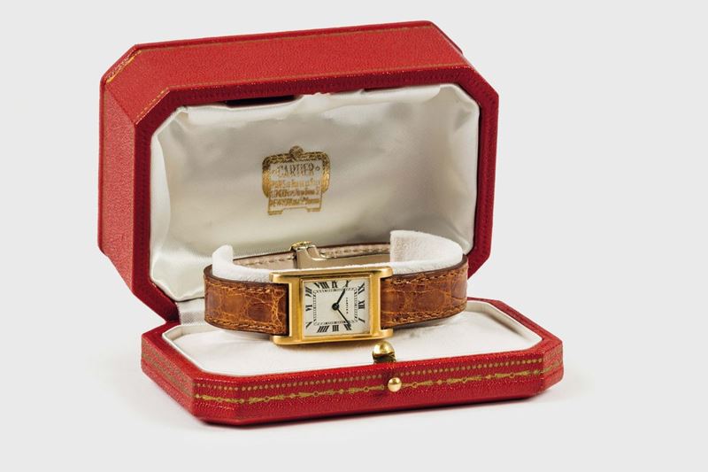 CARTIER, DUOPLAN BEC D'AIGLE, extremely rare 18K yellow gold  Art Deco backwinder wristwatch with gold deployant clasp. Accompanied by the original box. Made circa 1940  - Auction Watches and Pocket Watches - Cambi Casa d'Aste