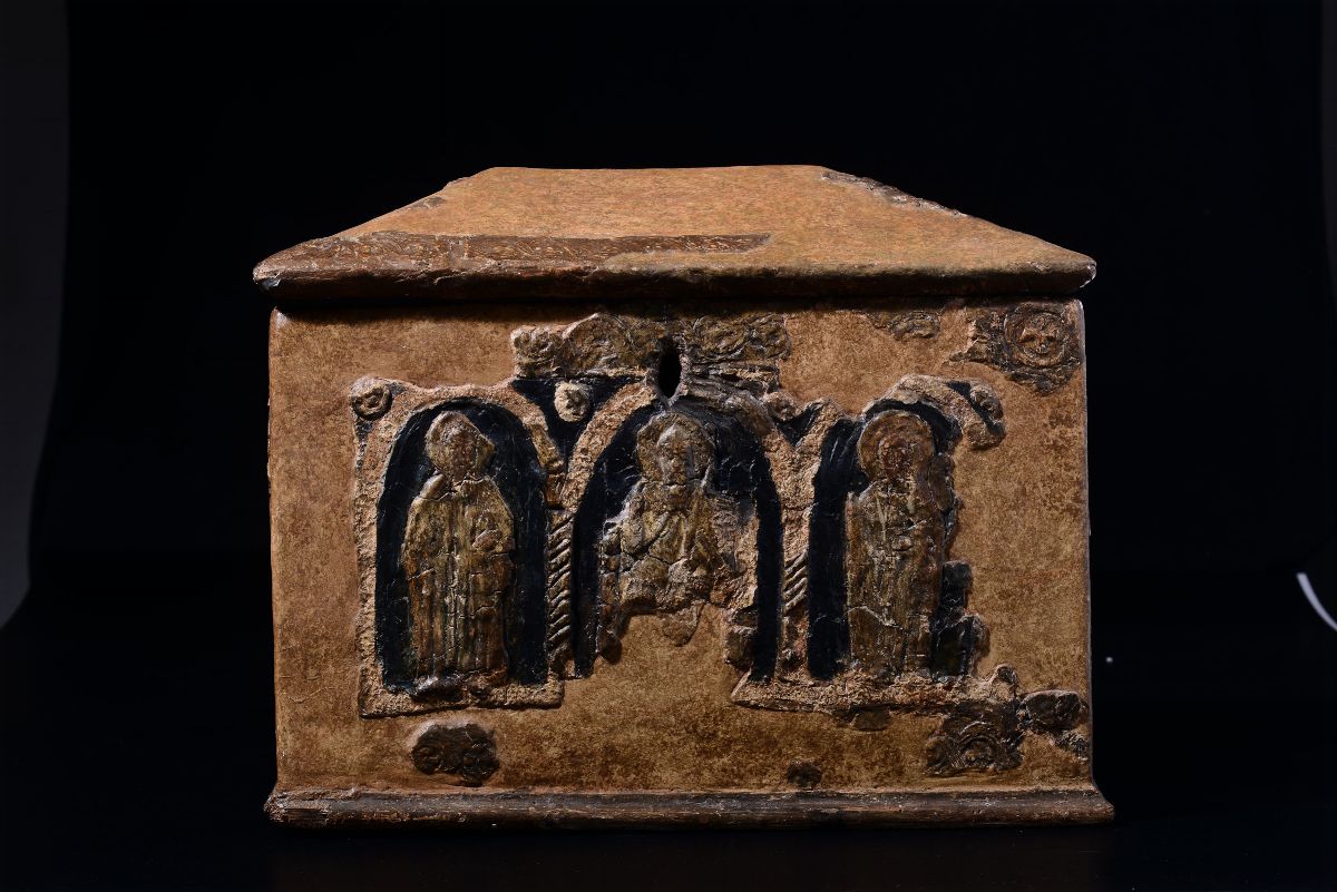 Cassa Reliquiario (capsella) Decorata a Rilievo in Pastiglia con Santi Entro Nicchie, Friuli XII-...