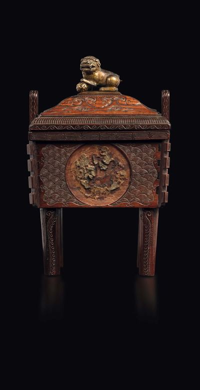 Incensiere con Coperchio con Cane di Pho in Bronzo in Legno Huanghuali con Scritta Yongzheng in u...