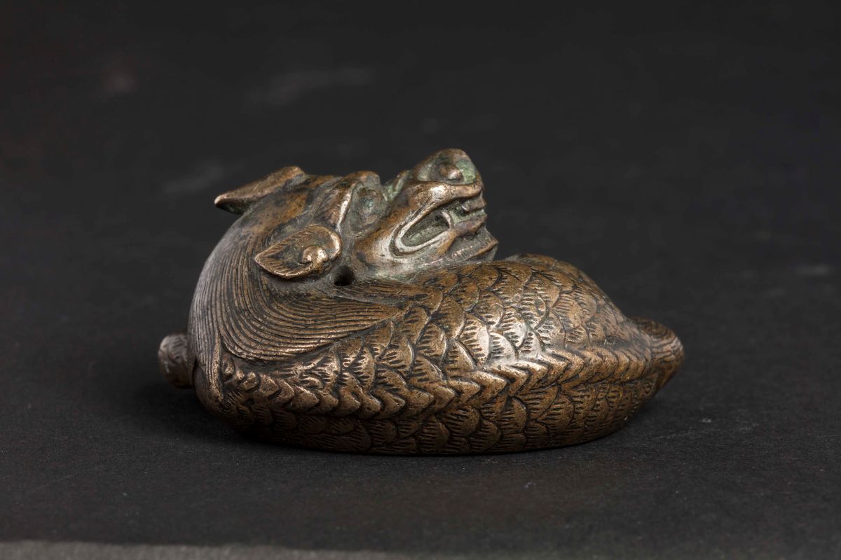 Figura di Draghetto in Bronzo con Iscrizione, Cina, Dinastia Ming, XVII Secolo