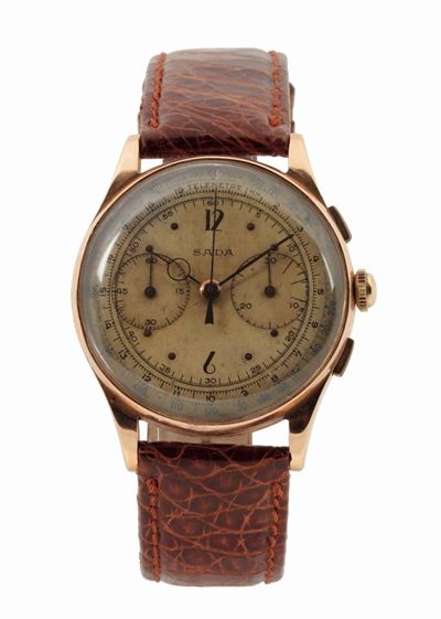 Sada, Orologio da Polso, Cronografo, in Oro Giallo 18k. Realizzato Circa nel 1950