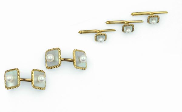 Lot comprising pearl and mother of pearl dress set and a pair of gold and enamel cufflinks