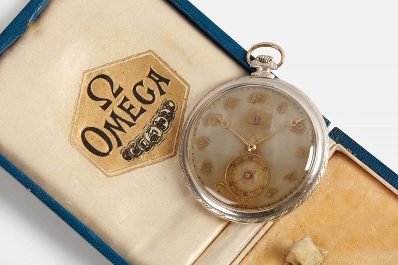 OMEGA, orologio da tasca, in argento. Accompagnato dalla scatola originale. Realizzato nel 1940 circa  - Asta Orologi da Polso e da Tasca - Cambi Casa d'Aste