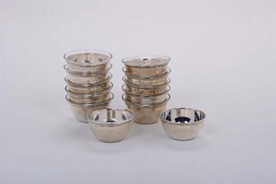 Dodici Coppette in Argento, Faraone Milano