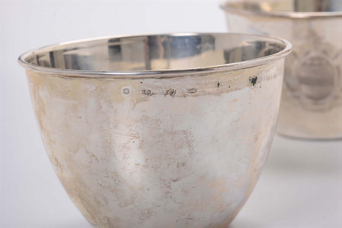 Coppia di Bowl in Argento, Londra XX Secolo