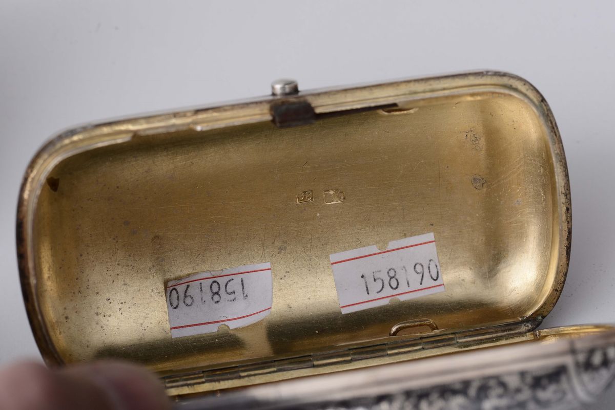 Due Scatole Porta Sigari in Argento, Russia, una con Bolli Mosca 1866