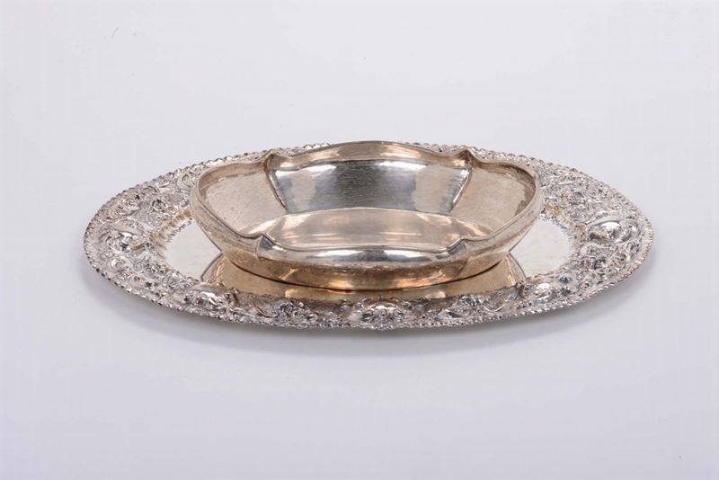 Vassoio e ciotola in argento  - Auction Modern and Contemporary Silvers - Cambi Casa d'Aste
