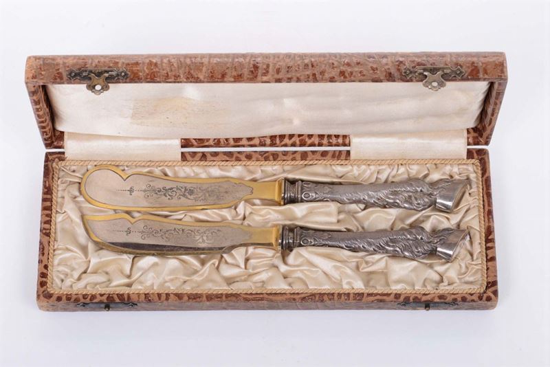 Due coltelli in argento e argento dorato  - Asta Argenti - Asta Online - Cambi Casa d'Aste