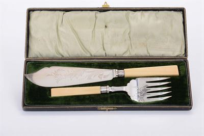 Coltello e Forchetta da Dolce in Argento e Avorio