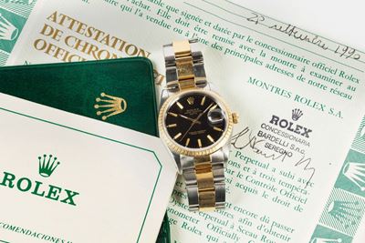 Rolex, Oyster Perpetual, Data, Superlative Chronometer Officially Certified, Ref. 15223. Orologio...