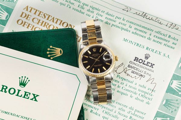 ROLEX, Oyster Perpetual, Date, Superlative Chronometer Officially Certified, Ref. 15223. Fine, center seconds, self-winding, water-resistant, stainless steel and 18K yellow gold wristwatch with date and a stainless steel and 18K yellow gold Rolex Jubilee bracelet. Accompanied by the original Guarantee. Sold in 1990