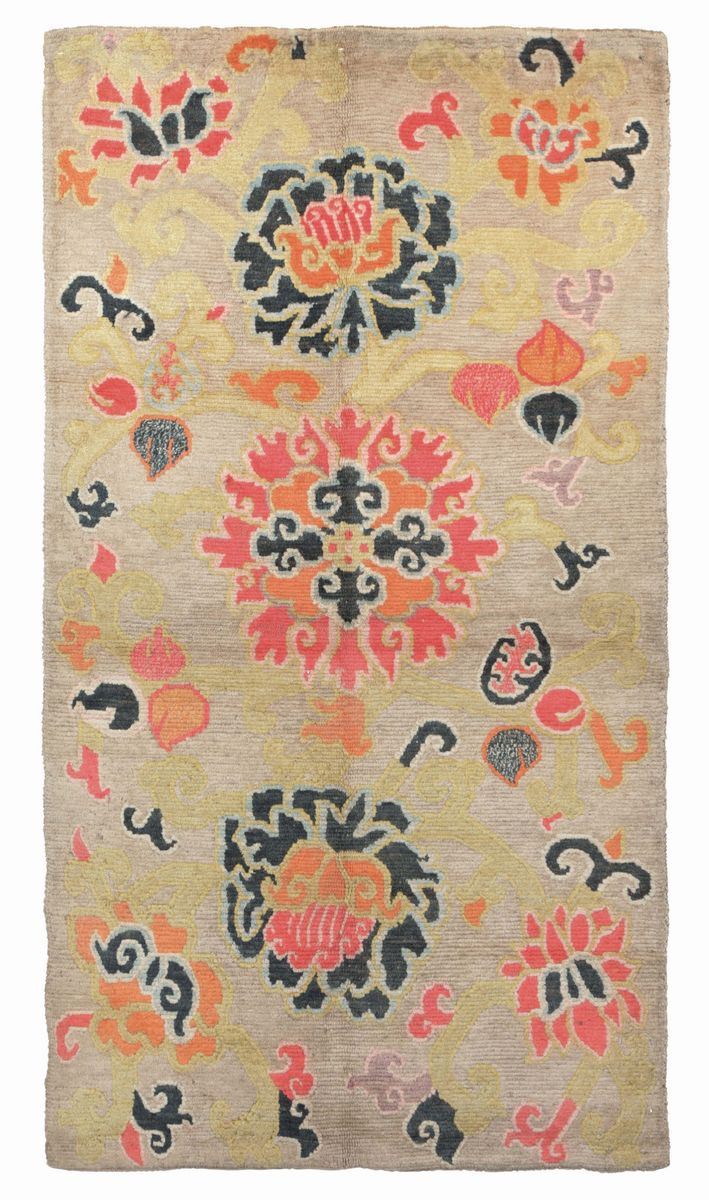 A Tibetan rug, early 20th century. Good condition  - Auction Fine Carpets - Cambi Casa d'Aste