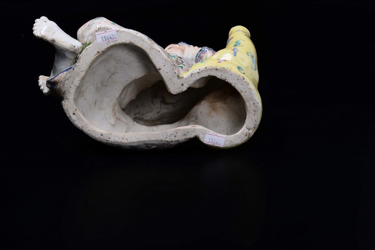 Figura di Saggio Reclino su Vaso a Doppia Zucca in Porcellana Famiglia Rosa, Cina, Dinastia Qing,...