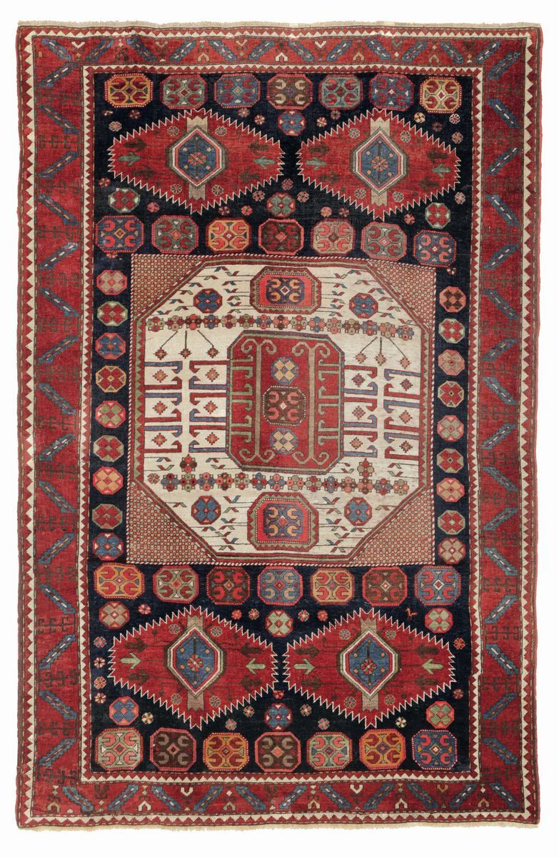 A Kasak Karatchoph rug, Caucasus, late 19th - early 20th century. Some repairs and extremities redone.  - Auction Fine Carpets - Cambi Casa d'Aste