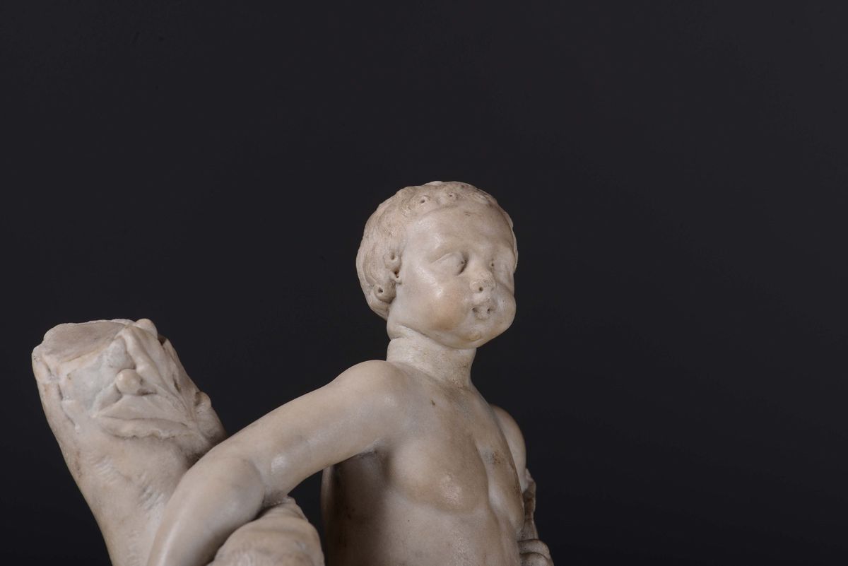 Scultura in Marmo Raffigurante Cupido con Cane, Artista Rinascimentale del XVI Secolo