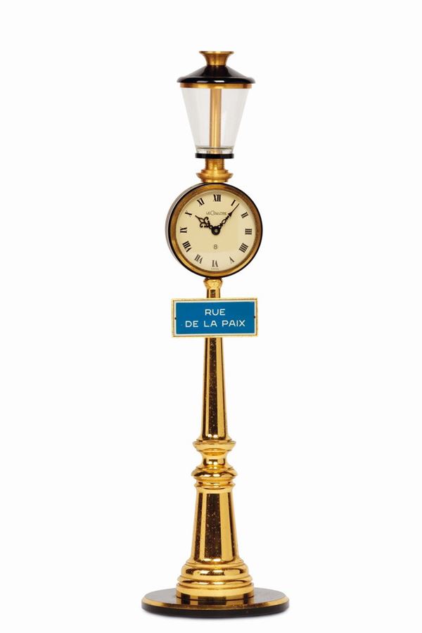 LECOULTRE, Rue de la Paix. Fine and unusual 8-day going keyless table clock, designed as a street lamp. Made circa 1960.