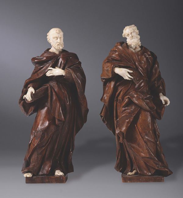 Coppia di figure di evangelisti in legno e avorio scolpiti, Germania XVII-XVIII secolo