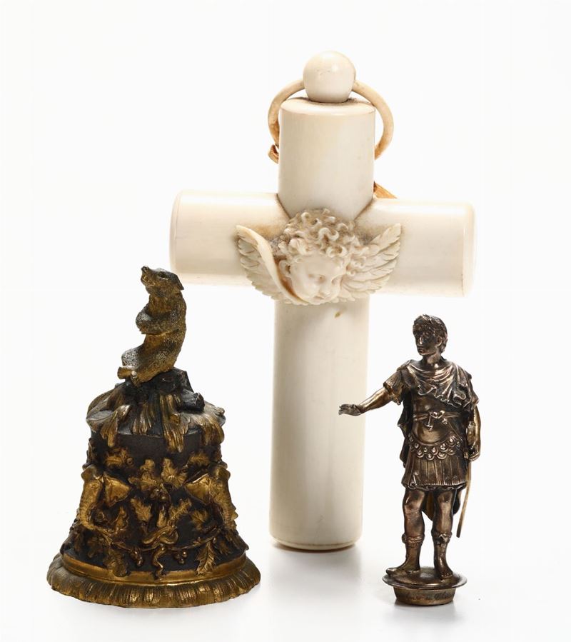 Lotto di oggetti vari  - Asta Asta a Tempo Antiquariato - Cambi Casa d'Aste