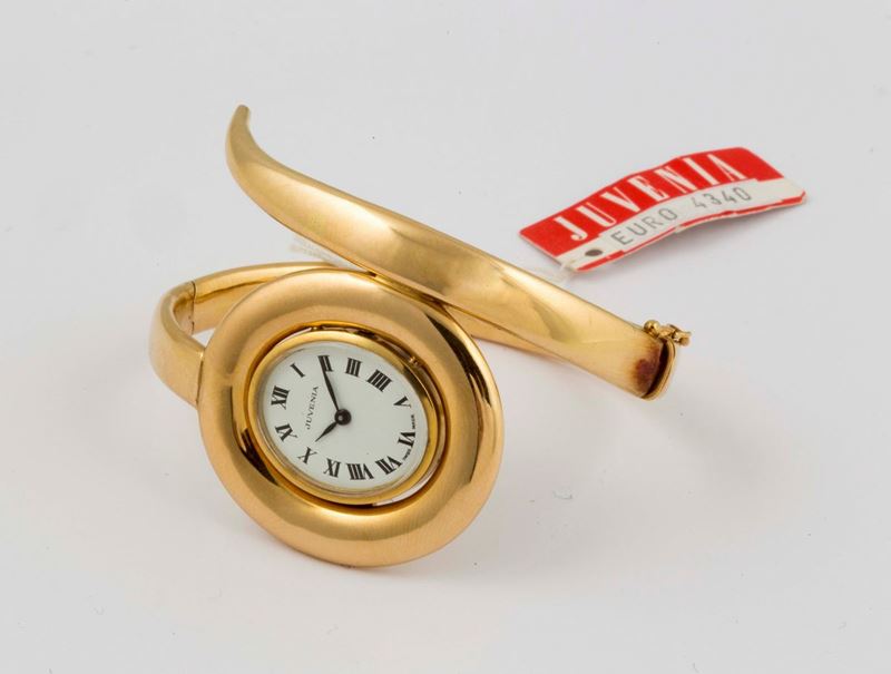 JUVENIA, case No. 873858, 18K yellow gold lady's wristwatch with a gold snake bracelet. Accompanied by the original box and Guarantee. Made circa 1960  - Auction Watches and Pocket Watches - Cambi Casa d'Aste