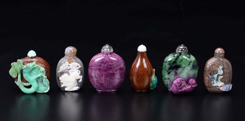 Lotto di sei snuf bottles in pietra dura, Cina, XX secolo  - Asta Arte Orientale - Asta Online - Cambi Casa d'Aste