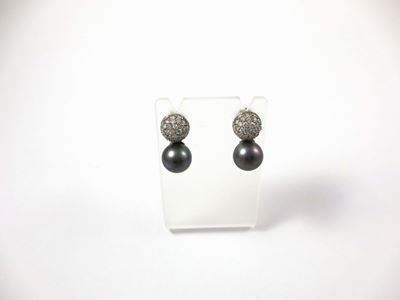 Orecchini con Perle Nere e Diamanti