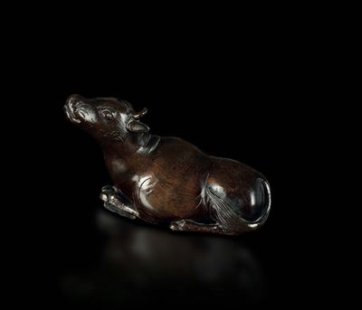 Figura di Bufalo in Bronzo, Cina, Dinastia Qing, XVIII Secolo
