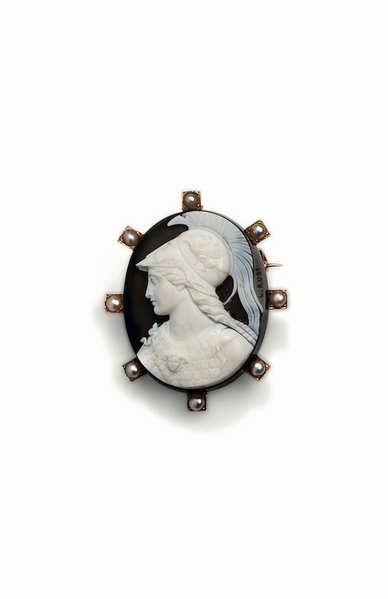 Minerva agate and pearls cameo set in yellow gold. There is an engraved signature L.Rosi on the right, 19th Century. Little damage  - Auction Fine Jewels - Cambi Casa d'Aste
