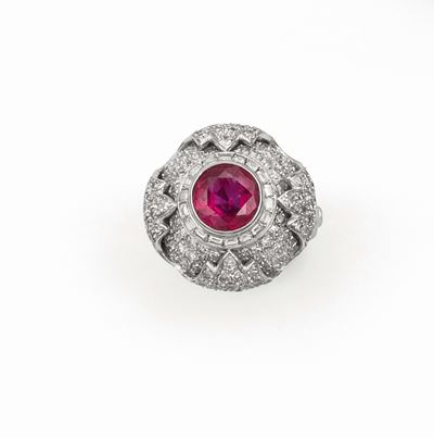 Anello con Rubino Burma e Diamanti