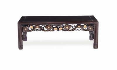 Tavolino da Thè in Legno di Homu, Cina, Dinastia Qing, XIX Secolo