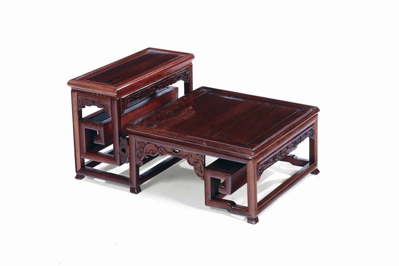 A wooden tea table, China, Qing Dynasty, 19th century  - Auction Fine Chinese Works of Art - Cambi Casa d'Aste