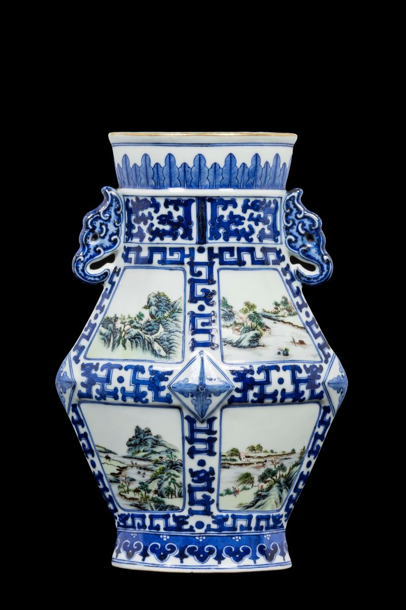 Vaso in Porcellana a Smalti Policromi con Decoro Entro Riserve di Paesaggio Montano e Fluviale, C...
