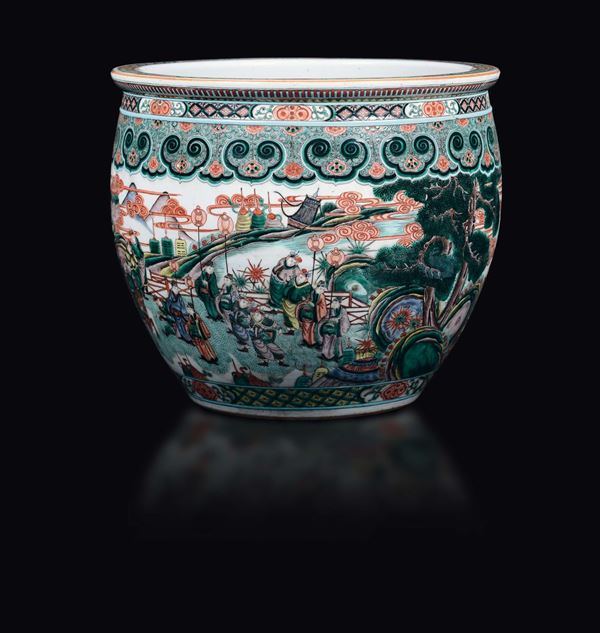 A Famille-Verte cachepot with court life scenes, China, Qing Dynasty, 19th century