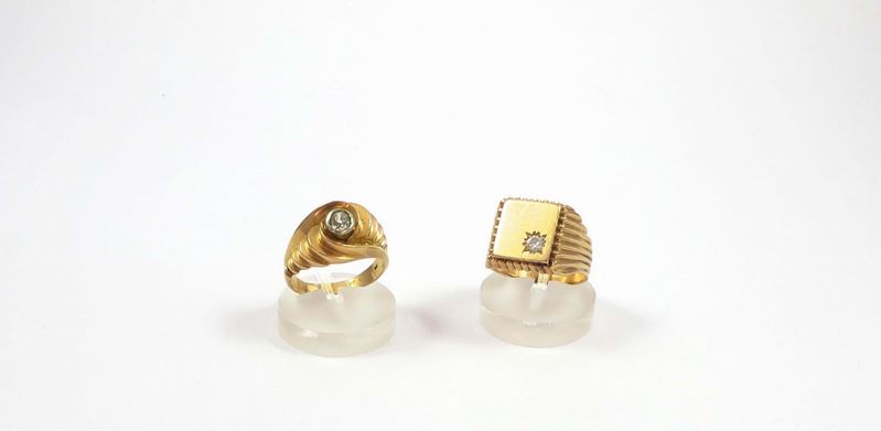 Two gold and dimonds ring  - Auction Jewels Timed Auction - Cambi Casa d'Aste