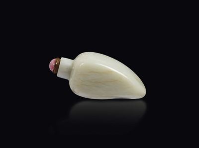 Snuff Bottle in Giada Bianca, Cina, Dinastia Qing, XVIII Secolo