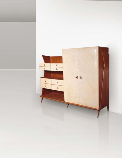 Mobile Contenitore in Legno Lucido e Rivestimento in Pergamena.